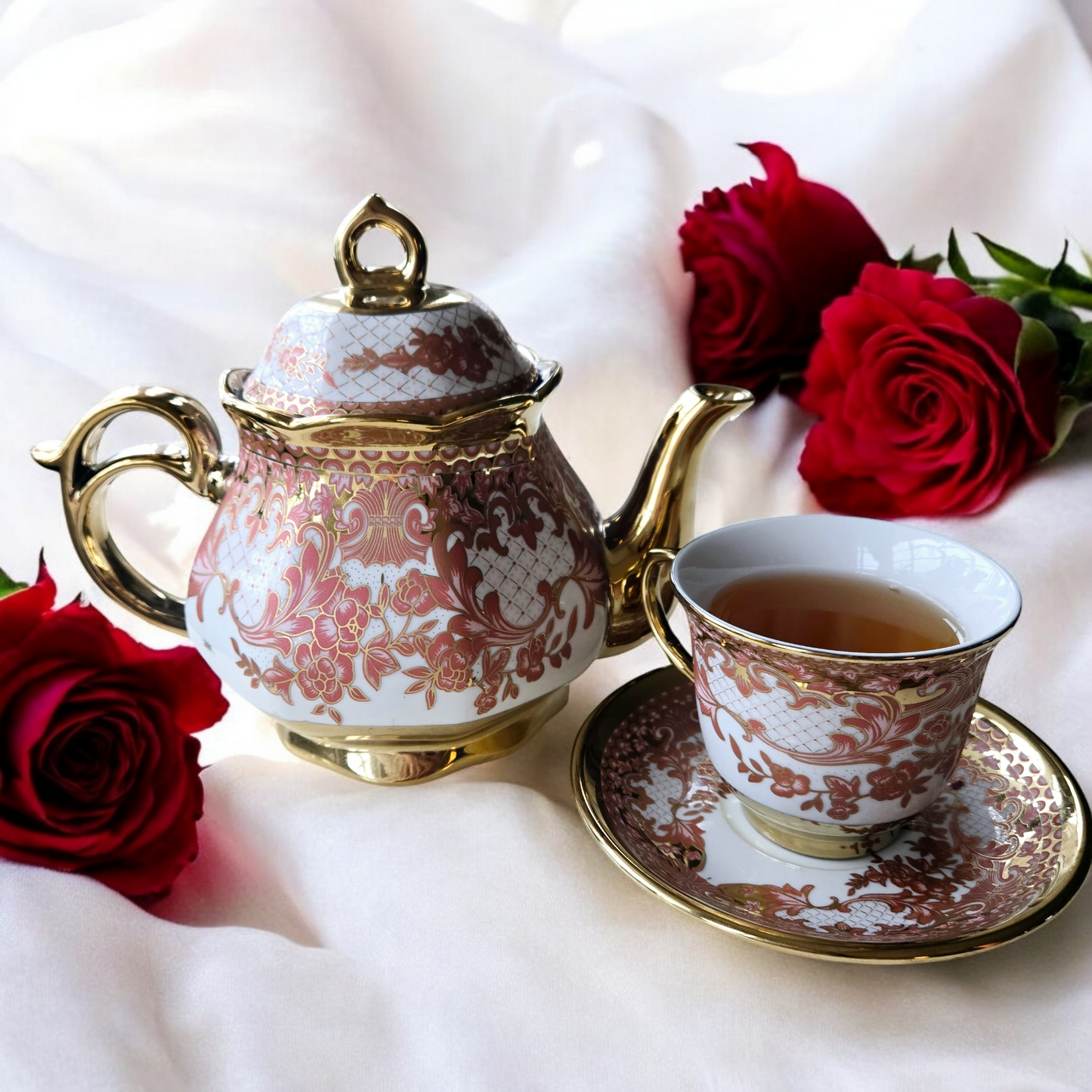 15 Pieces Vintage Floral Porcelain Tea Set for 6 with Gold Trim